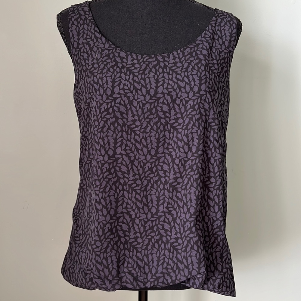 LOFT Women’s Black & Gray Pattered Tank Top Sz L